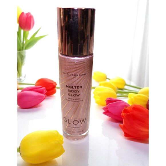 Revolution Molten Face & Body Glow Rose Gold Liquid Illuminator Coconut Scent - Picture 1 of 3